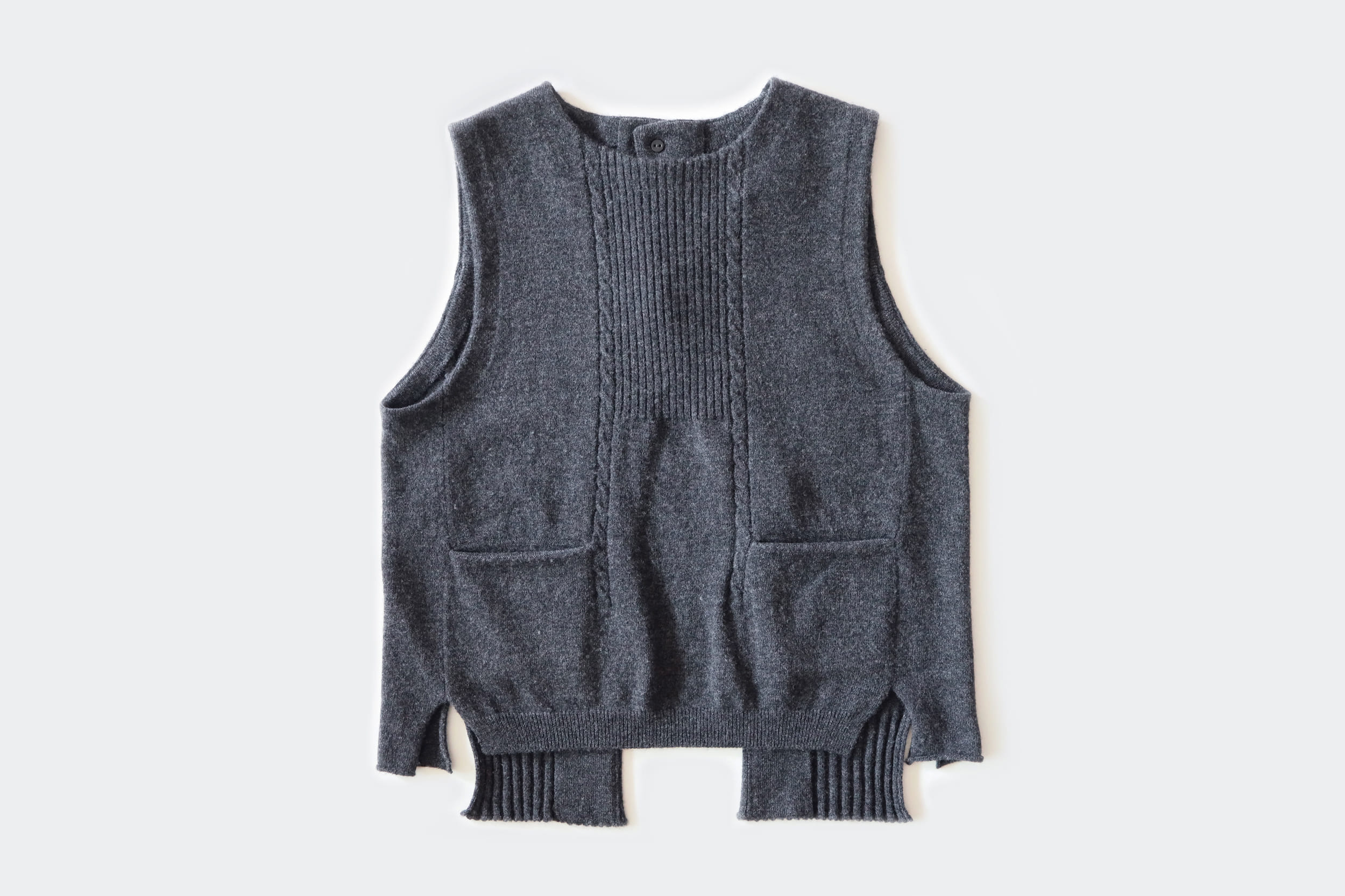 GASA*  Knit vest