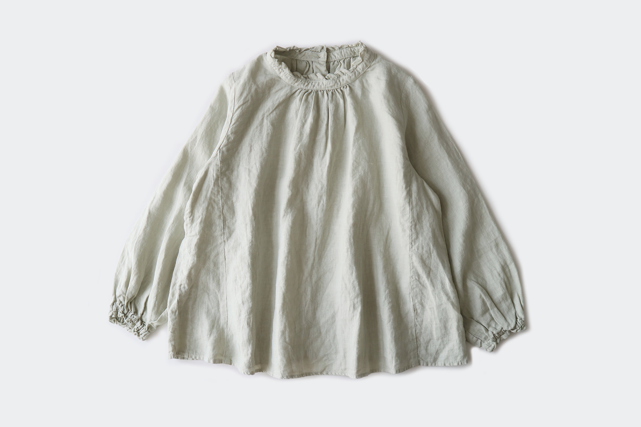 nest Robe  Linen stand frill blouse