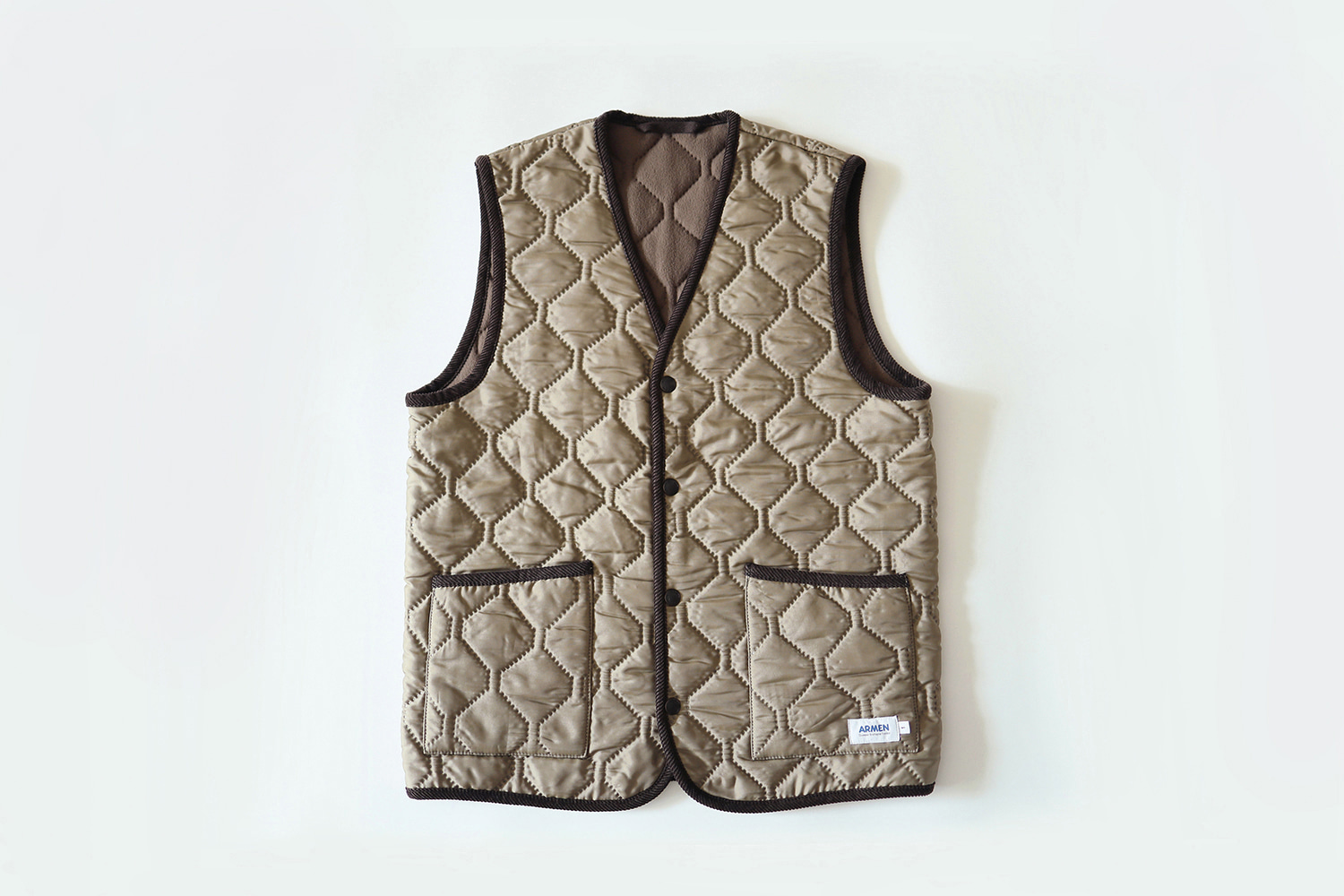 ARMEN  Fleece Heat Quilt V-Neck Front Snap Vest
